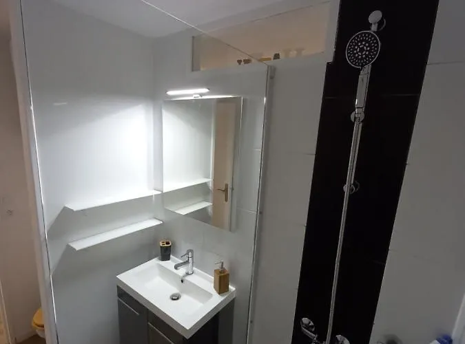 Cabine St-lary-soulan, Calme, Entièrement Rénové Appartamento